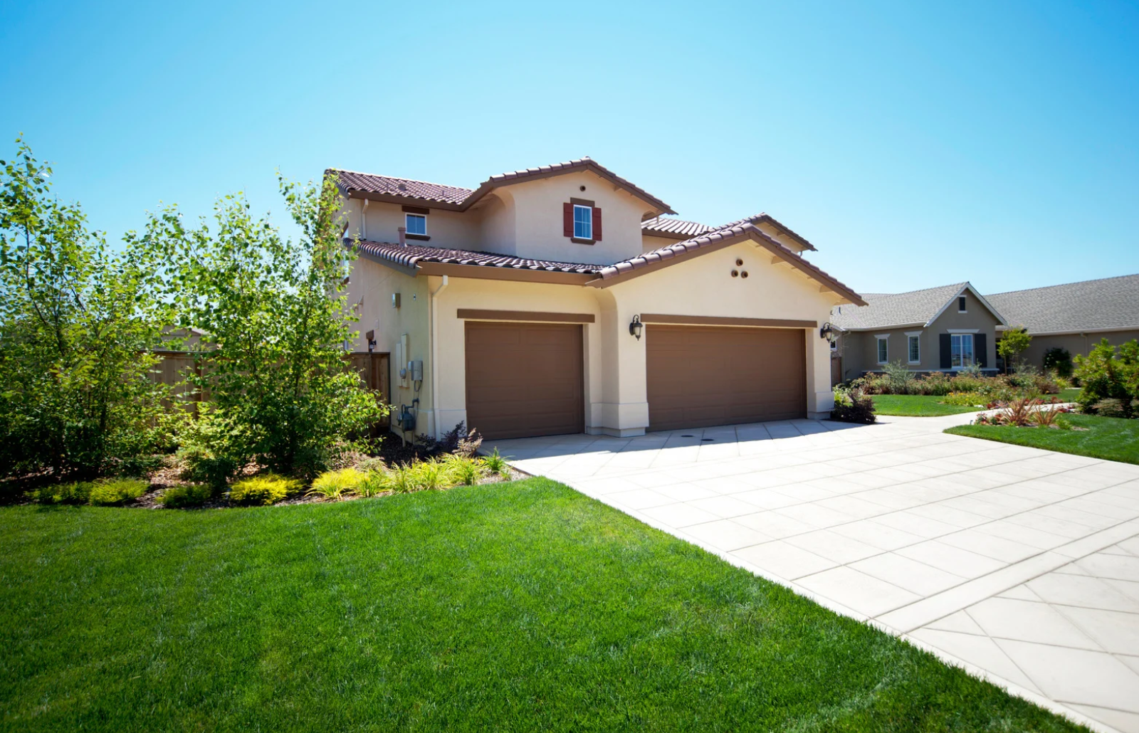 Plongez dans l'univers de la maison californienne, ce style ensoleillé mêlant modernité, grands espaces et esprit naturel. Inspirez-vous pour votre propre déco !